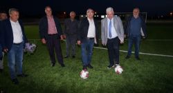 Başkan Yüksel Vakıflar Futbol Sahası’nda incelemelerde bulundu