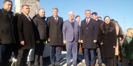 Ergene Belediye Bakan Rasim Yksel  Bulgaristandaki Anma Programna Katld
