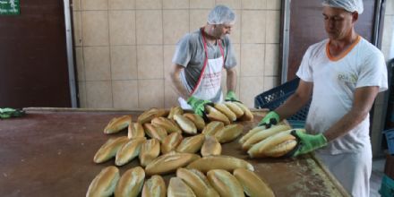 Ergene Belediyesi Kaliteli ve Ucuz Ekmek Hizmetine Devam Ediyor