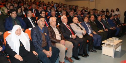 Ergenede stiklal Marnn Kabul ve Mehmet Akif Ersoyu Anma Program Dzenlendi