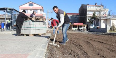 Yeiltepe Mahallesinde Kilit Ta almalar Devam Ediyor