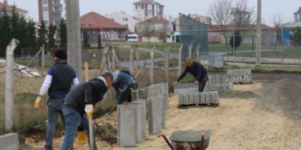 Ula Mahallesinde Kilit Parke Ta Deme almalarna Baland