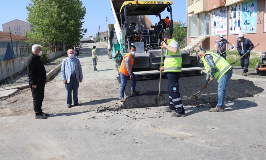 Salk Mahallesi 9.uncu Sokakta Asfalt almalar Balad