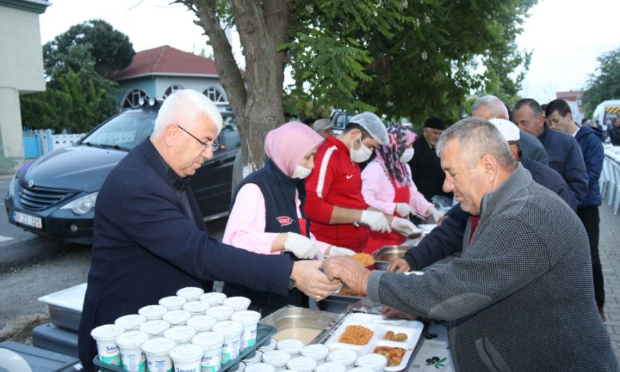 Sevgi Sofralar Krkgz Mahallesinde Kuruldu