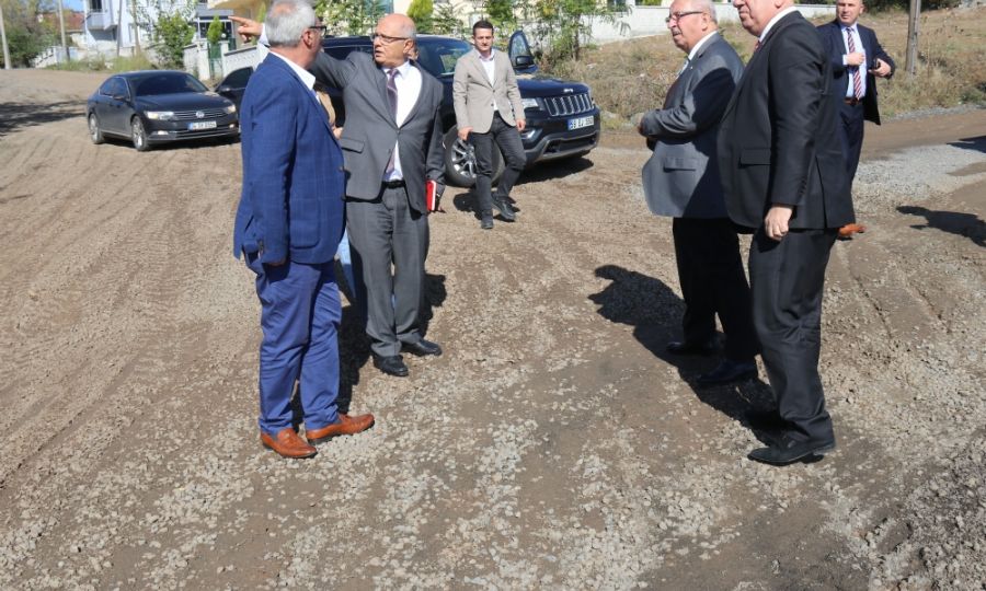 Bakan Albayrak ve Bakan Yksel Asfaltlanacak Olan Yollar nceledi