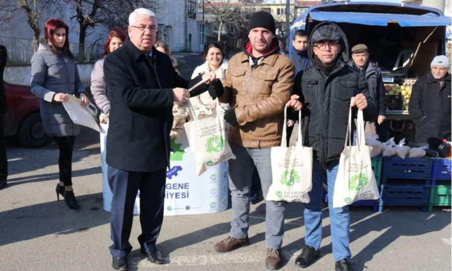 Bakanmz Rasim Yksel Bez Torba Datmaya Devam Ediyor