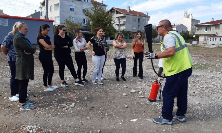 Beren Bebek ocuk Akademisinde Yangn ve Deprem Tatbikat Yapld